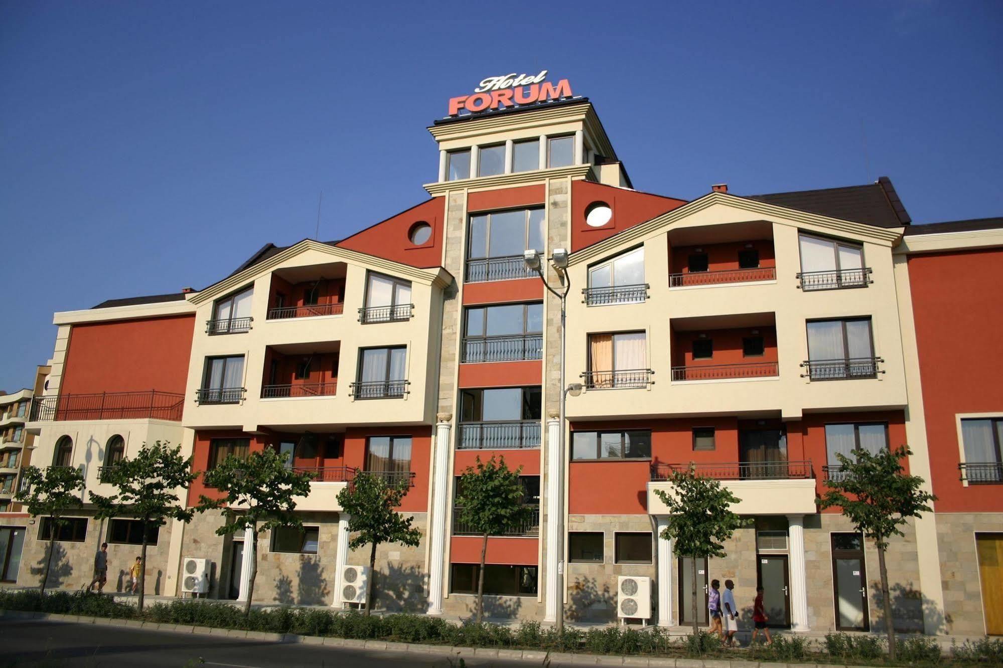 Sunny Forum Hotel 4*