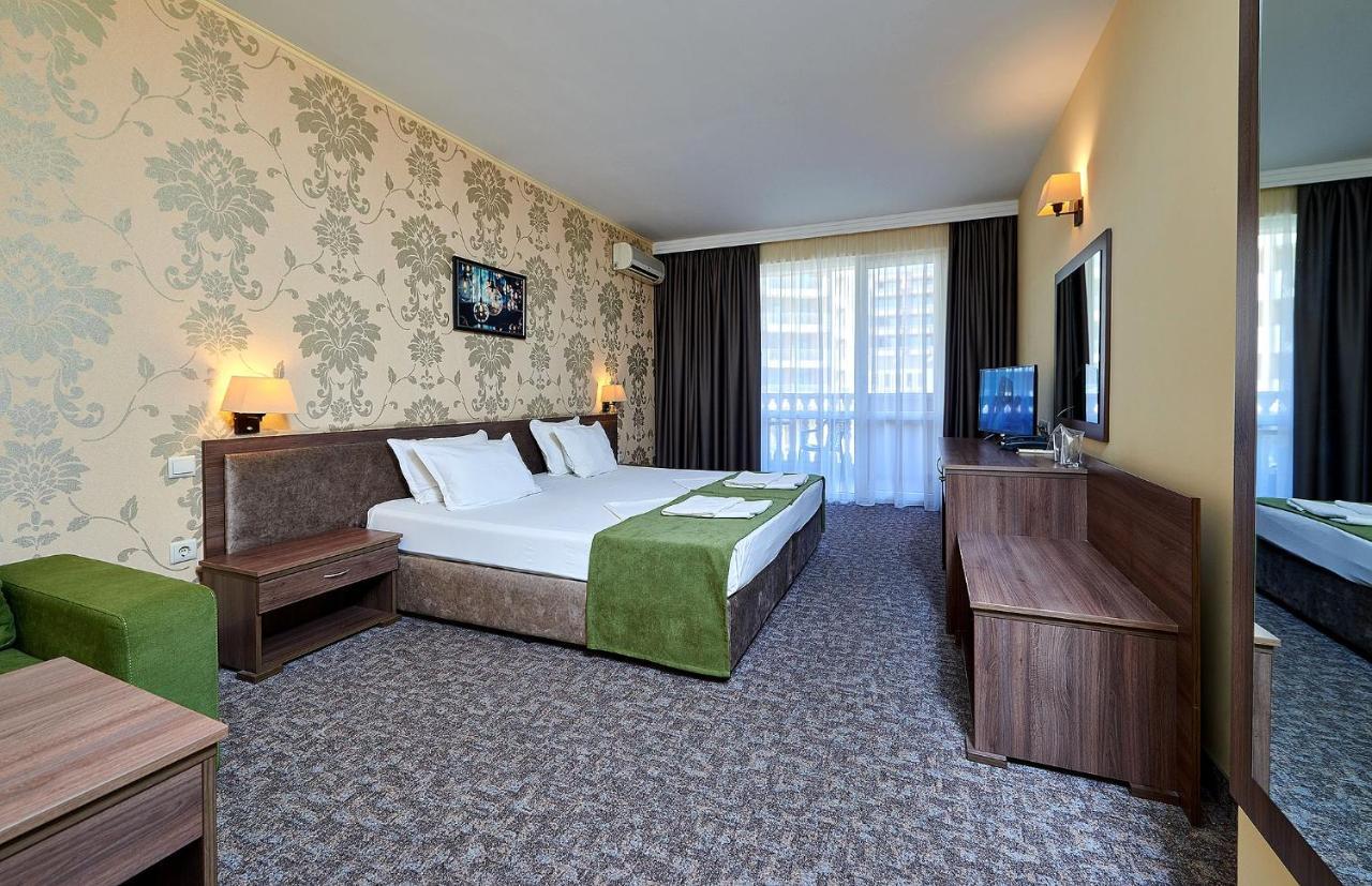 Otel Sunny Forum 4*